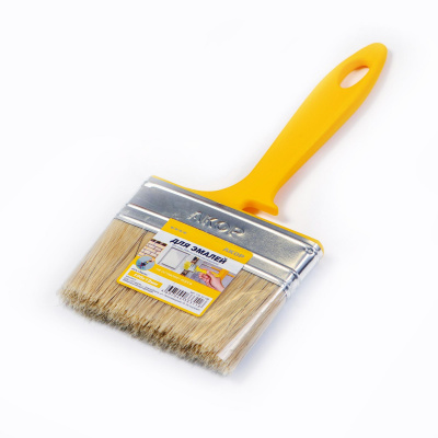 Кисть плоская Эмаль 100*12 светлая щетина, пластиковая желтая ручка АКОР